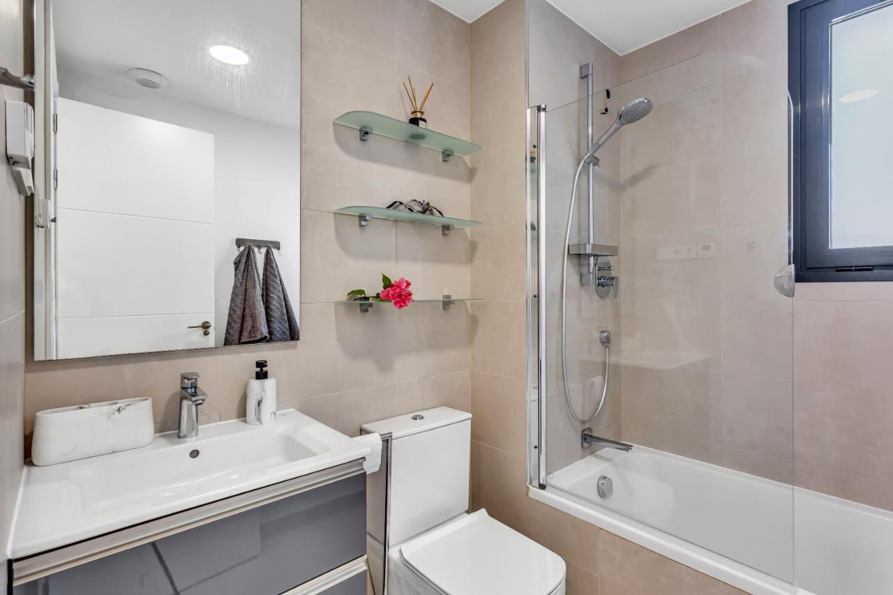 Ferienwohnung Blue Lady By The Sea Fuengirola Exterior foto
